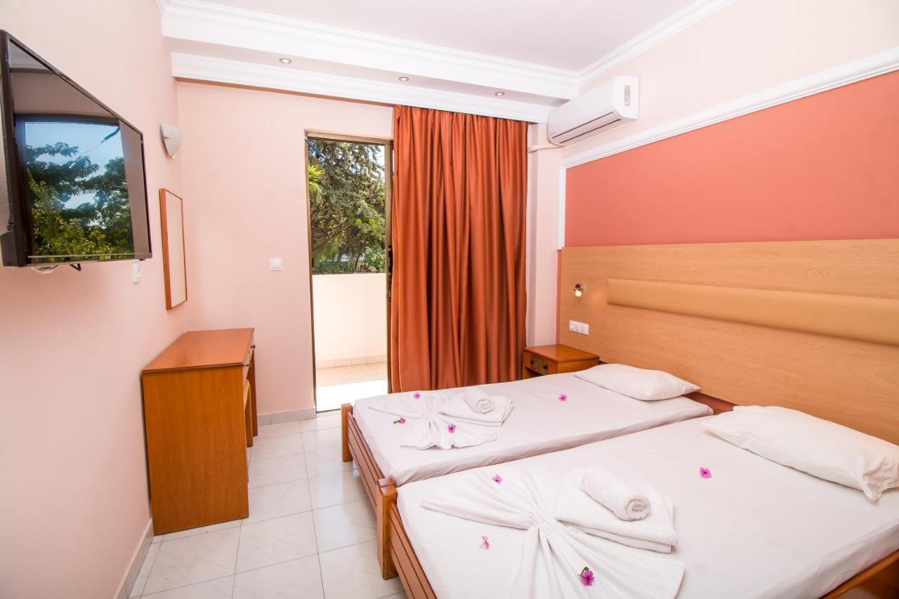 Hotel Dorieas 2*