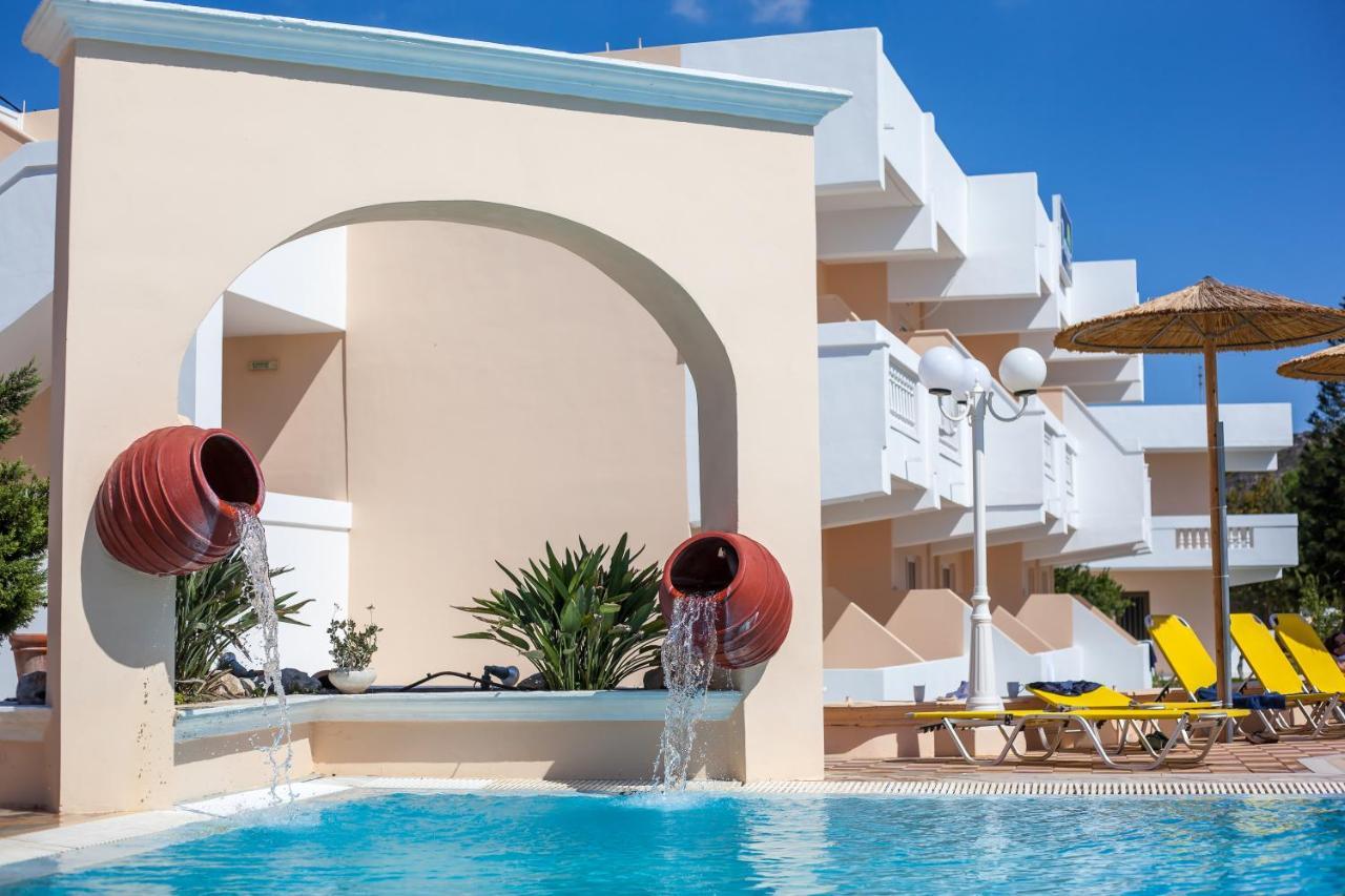 Dorieas Hotel 2*